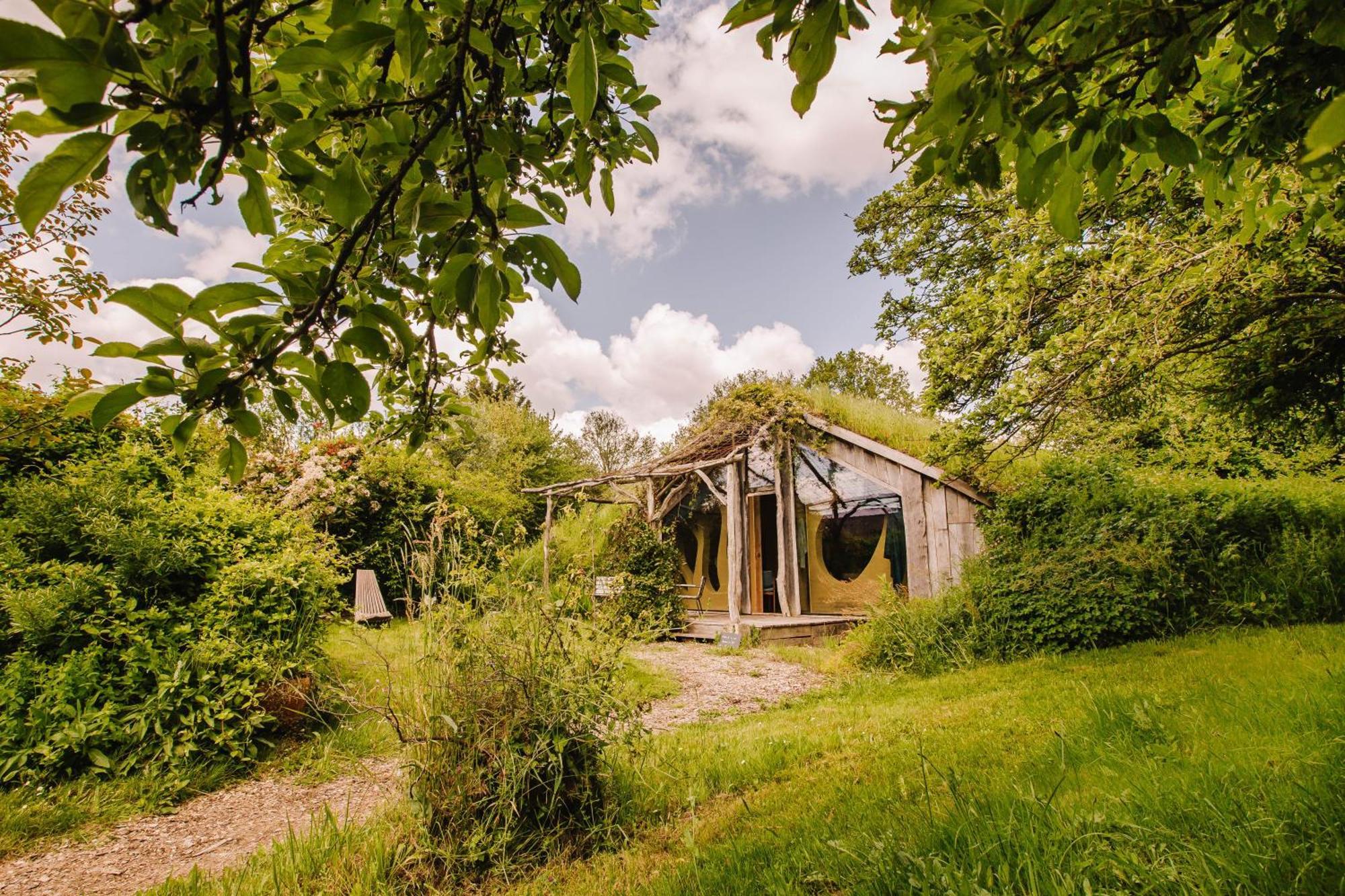 Ecolodge La Belle Verte Saint-M'herve Exterior photo